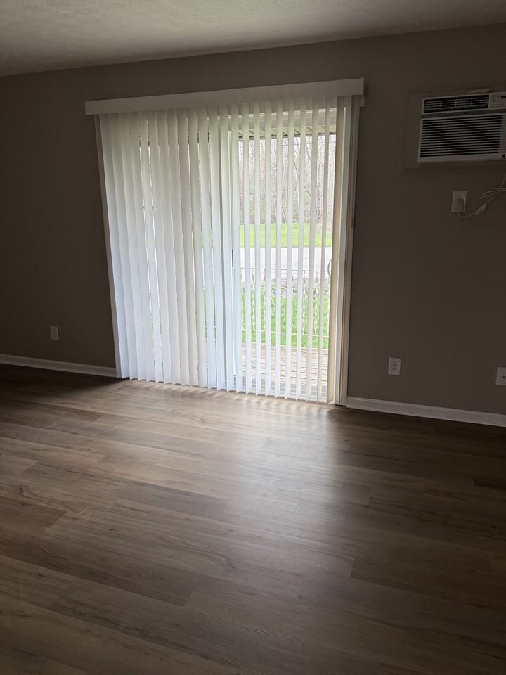 4943 Massillon Rd #4943A - Photo 5 of 11