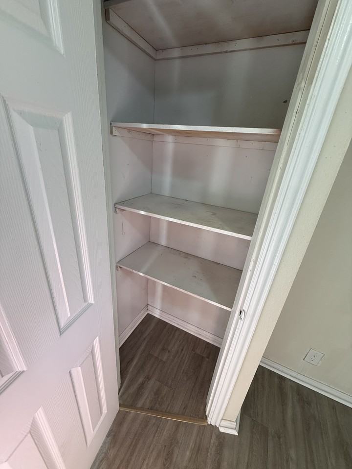 2809 Lebanon Rd - Photo 7 of 10