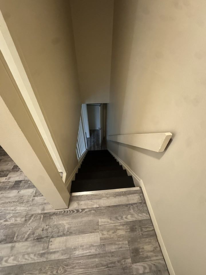 45 King Arthur Ct - Photo 2 of 10