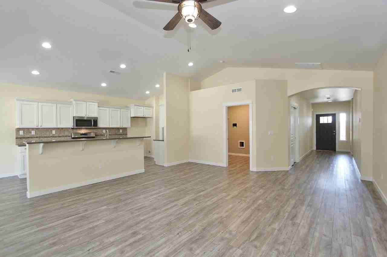 11352 W Wild Aster St - Photo 5 of 31