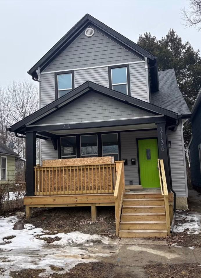 2136 Miner St #1 - Photo 3 of 3