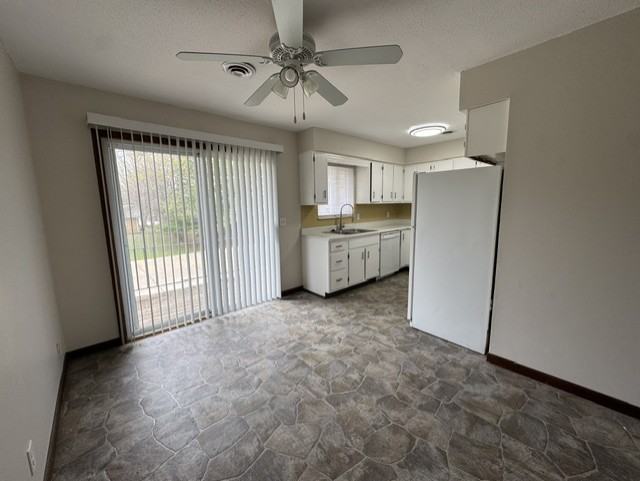 2116 Saratoga Drive #4 - Photo 7 of 24