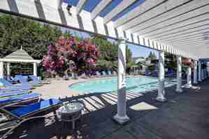 featured image of 12233 Ne 131st Way