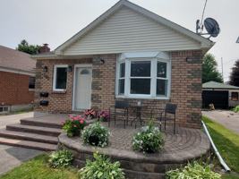 featured image of 202 Highland Avenue #2