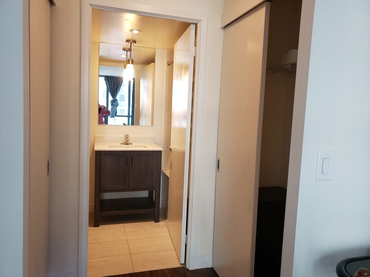 110 Charles Street East #402 - Photo 7 of 19