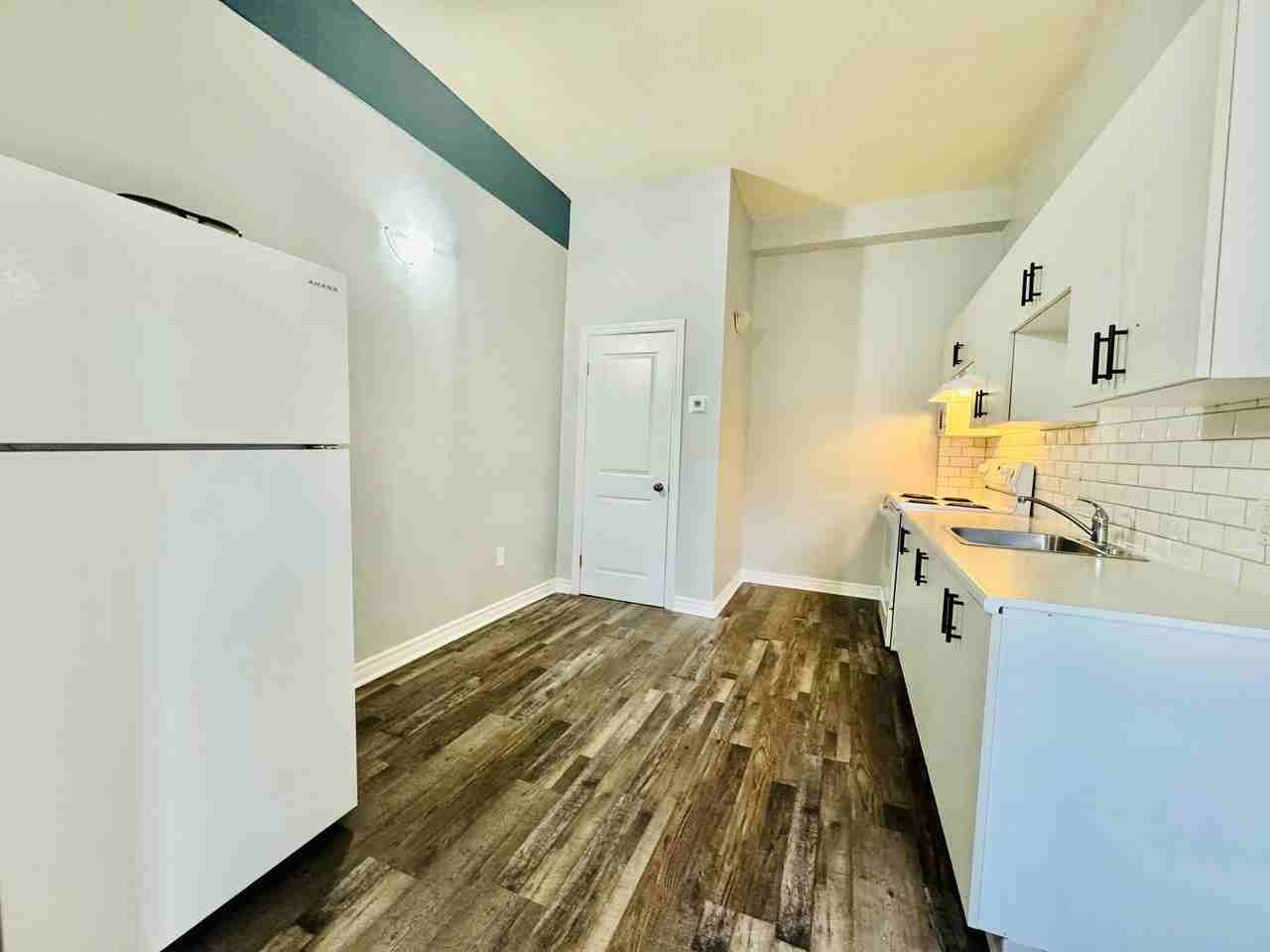 5 Broadway #2 - Photo 4 of 14