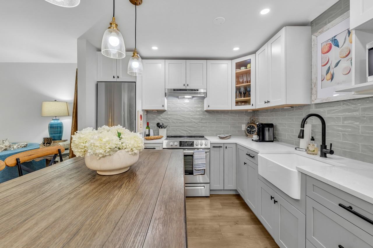 133 Ontario Street #207 - Photo 5 of 21