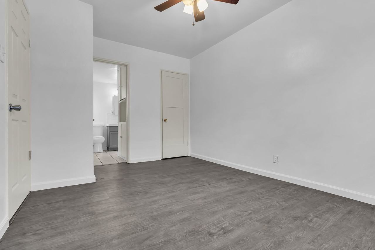 447 E 101st St #1 - Photo 7 of 10