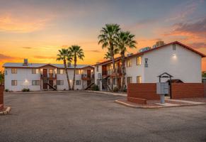 featured image of 221 E Olive St