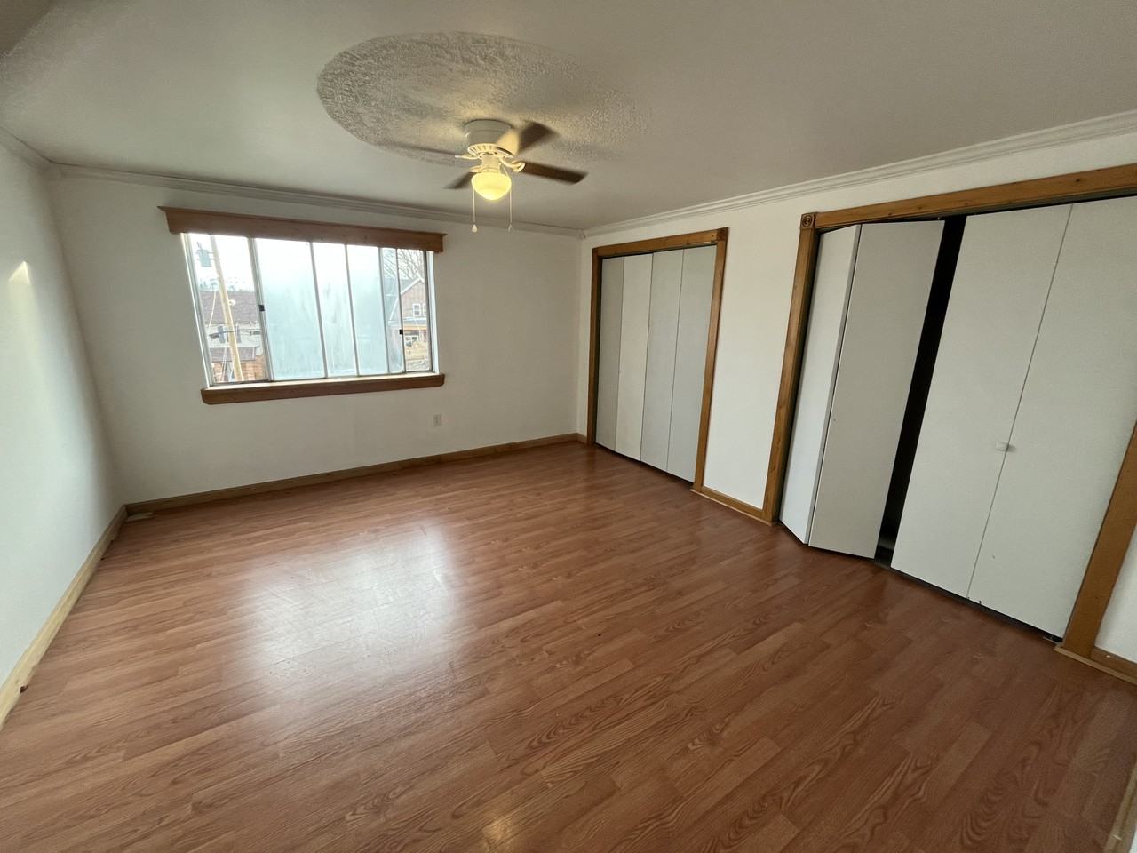 1505 Berkshire Ave - Photo 2 of 11