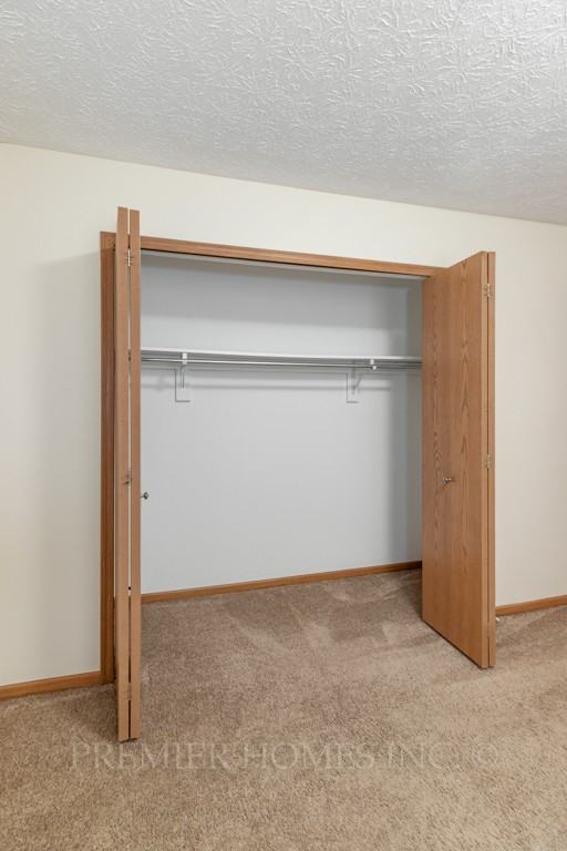 866 Serenity Ln - Photo 3 of 18