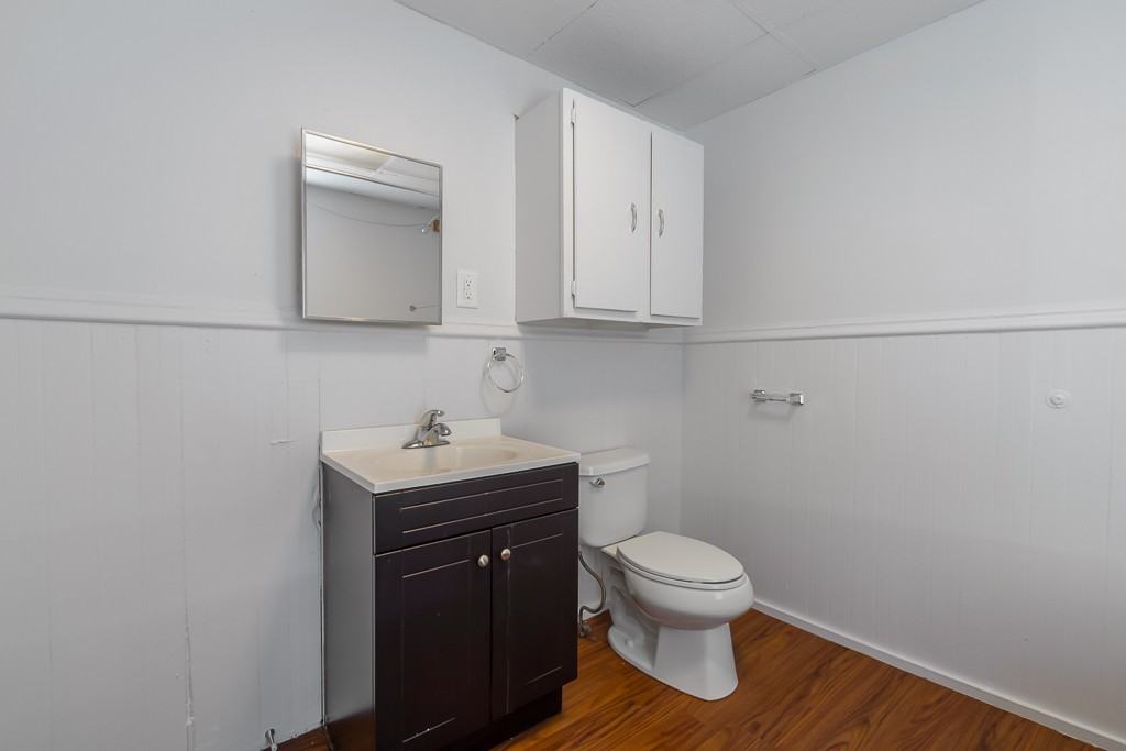 74 7th St Nw #UP - Photo 3 of 8