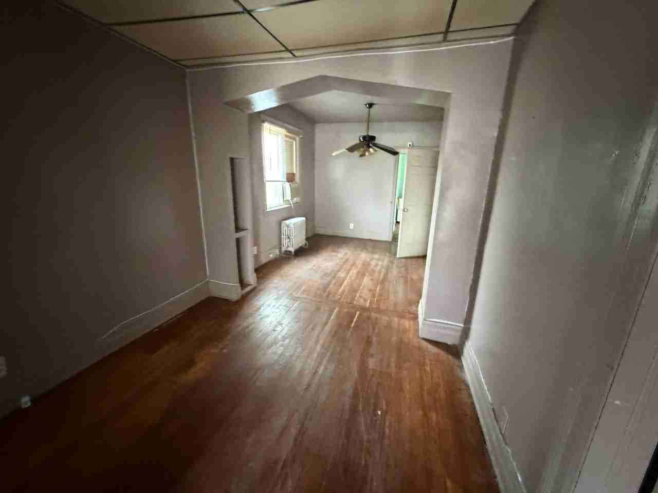 5111 Cooper St - Photo 2 of 5