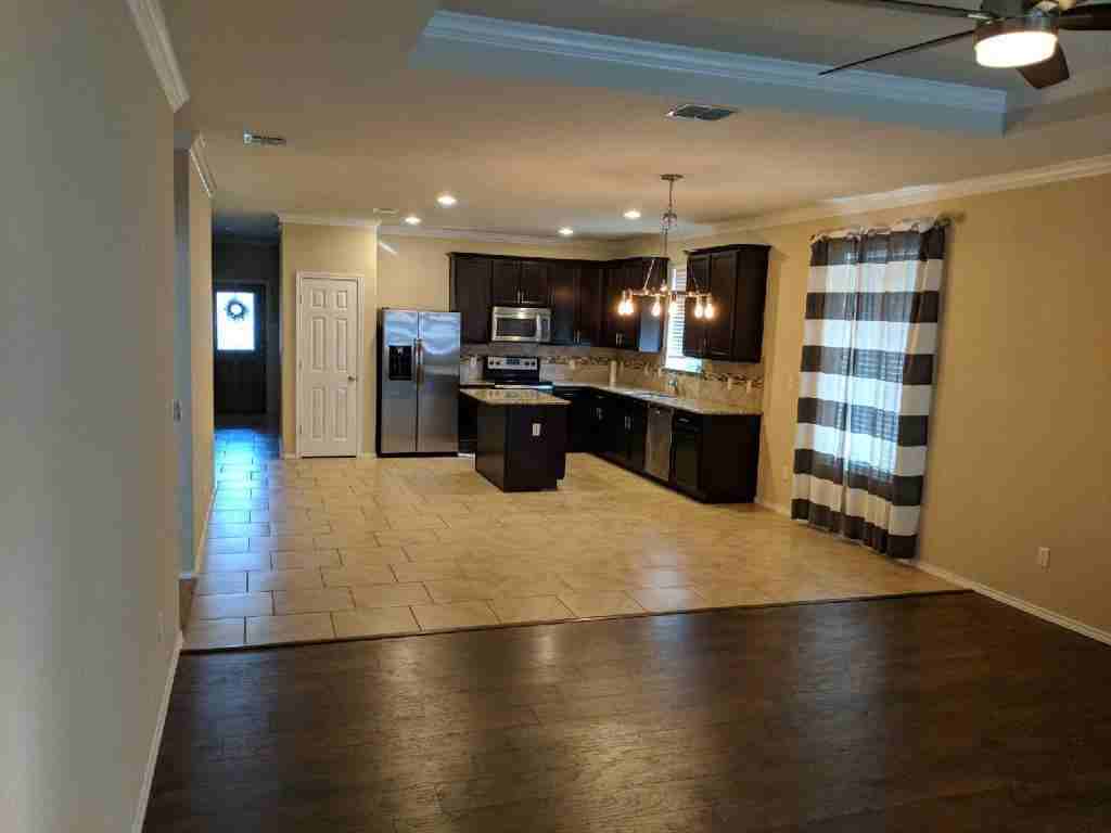 2960 Nicholas Cv - Photo 6 of 9