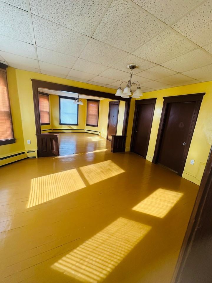 85 Madison St #3FL - Photo 7 of 15