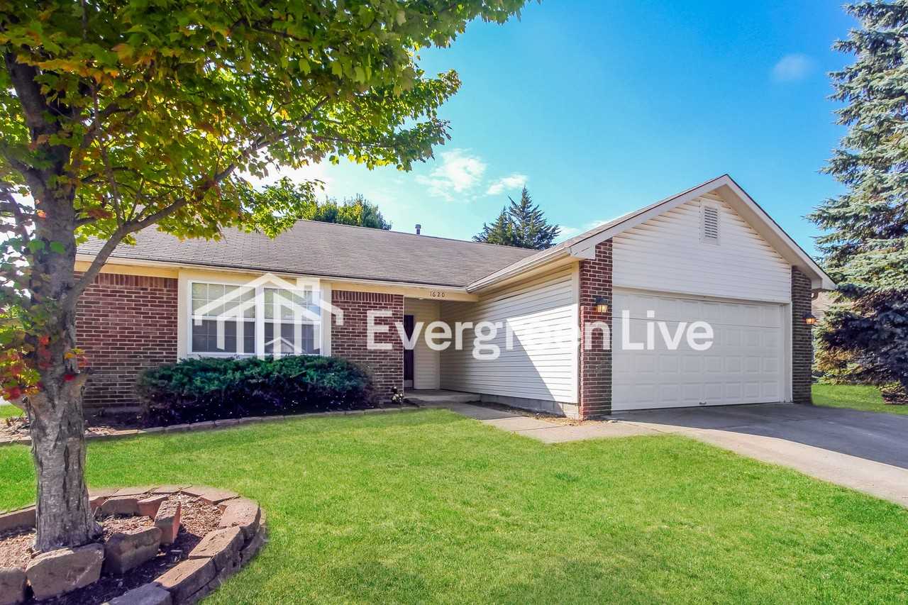 1620 Park Hurst Dr - Photo 2 of 15