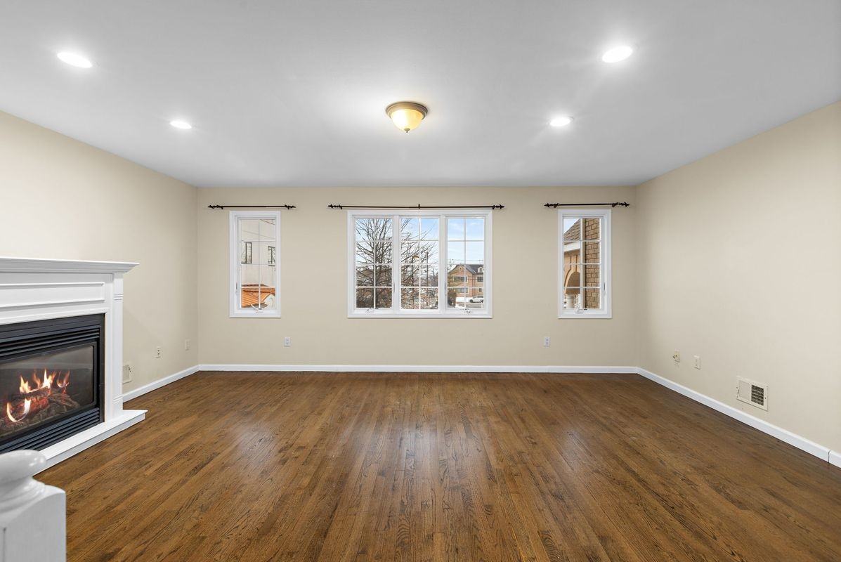 12 Liberty Ct - Photo 6 of 25