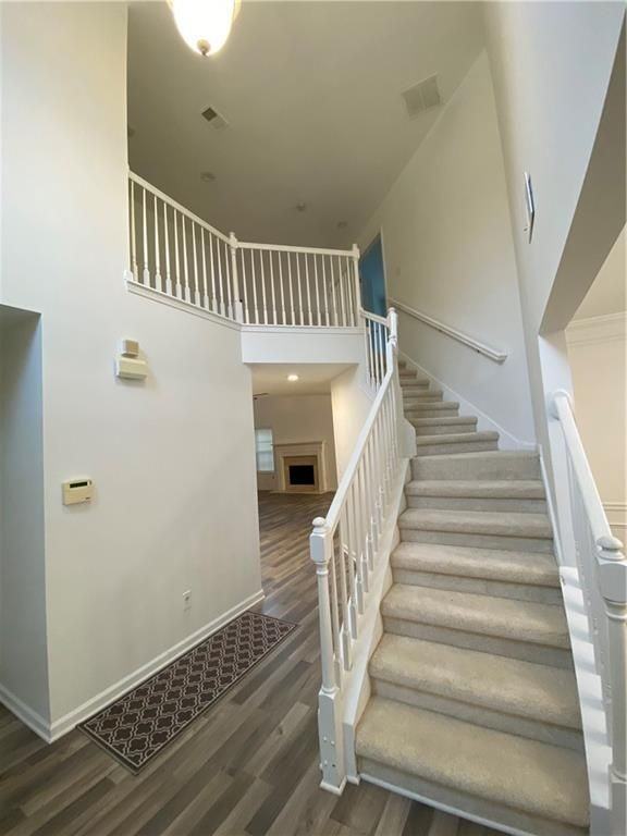 1551 Park Knoll Trl - Photo 4 of 20