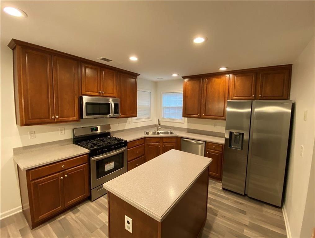 1551 Park Knoll Trl - Photo 7 of 20