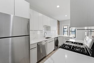 7736-42 N Eastlake Terrace - Photo 1 of 1