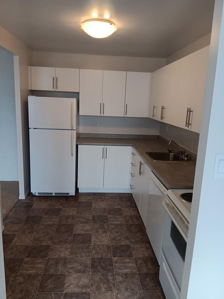 Highland Ridge - Photo 7 of 12