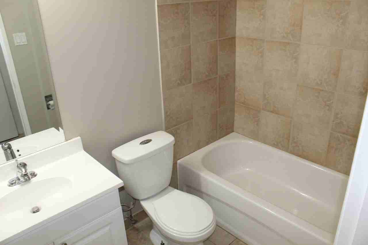 King Edward Apartments - Photo 5 of 6