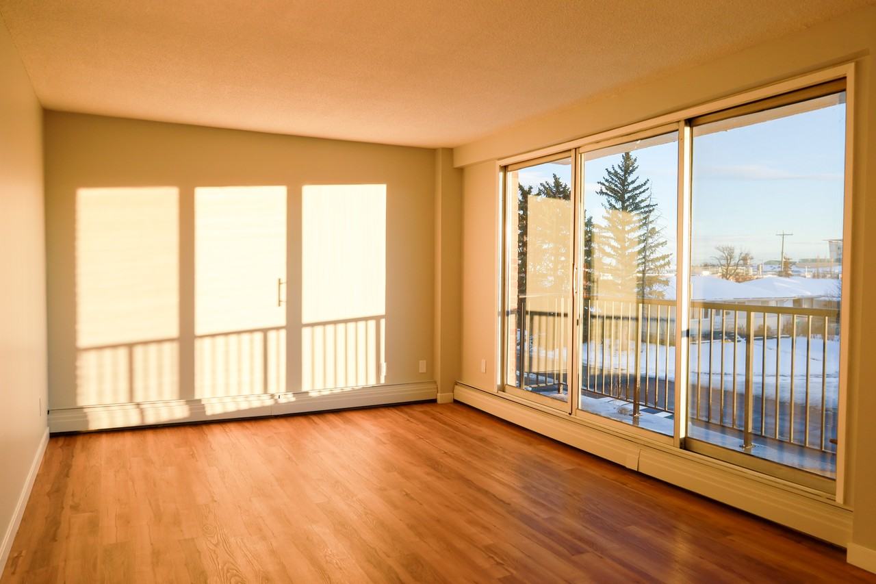 Chinook Meadows Apartments - Photo 2 of 26