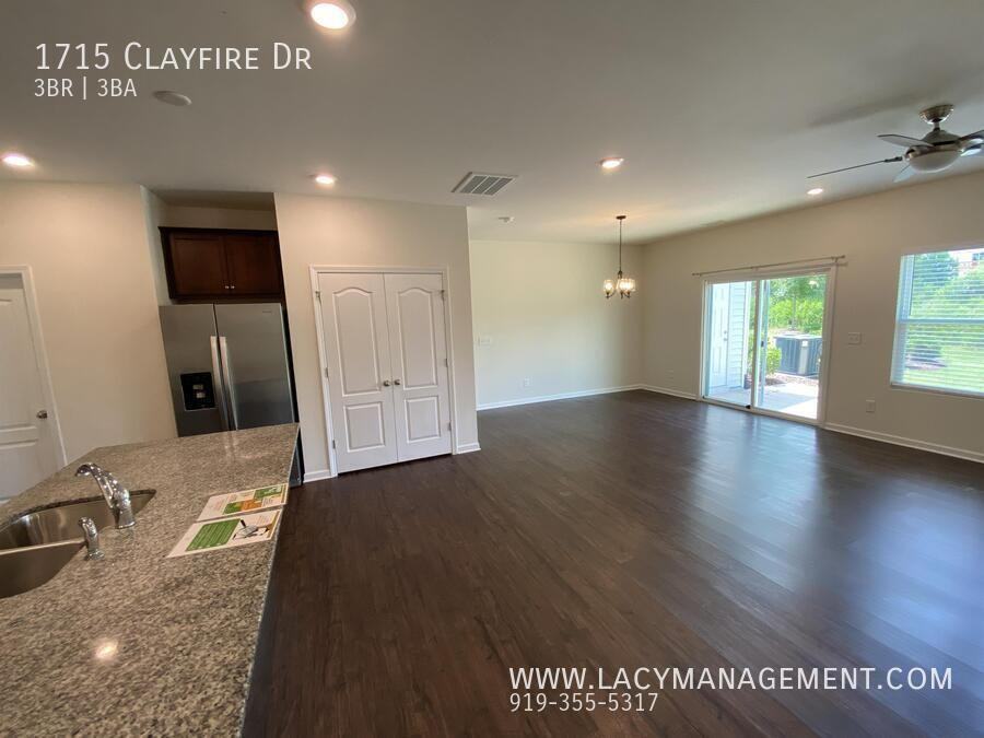 1715 Clayfire Dr #1 - Photo 2 of 21