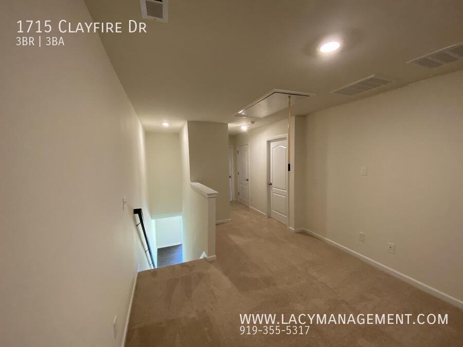 1715 Clayfire Dr #1 - Photo 7 of 21