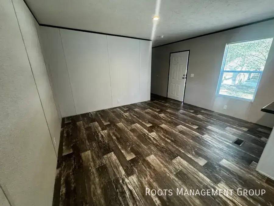 120 Alan Parker Cir #120AP - Photo 2 of 9