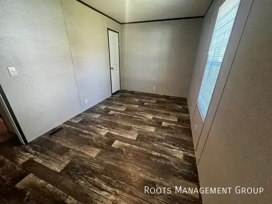 120 Alan Parker Cir #120AP - Photo 7 of 9