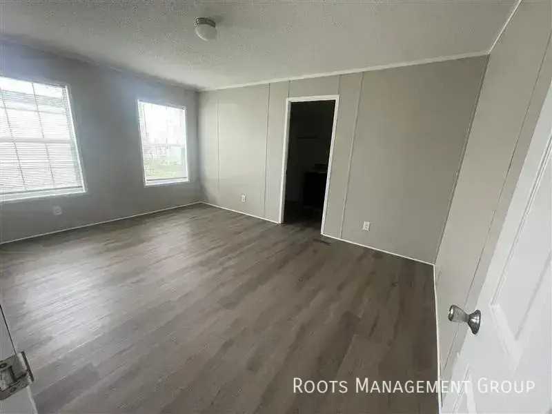 26 Locust St #26 - Photo 6 of 21