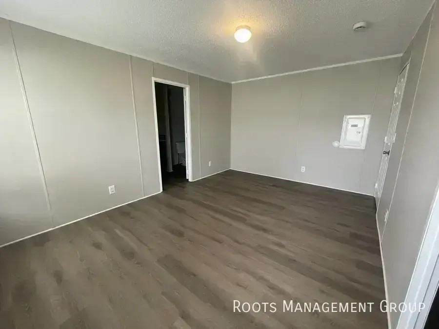 26 Locust St #26 - Photo 7 of 21