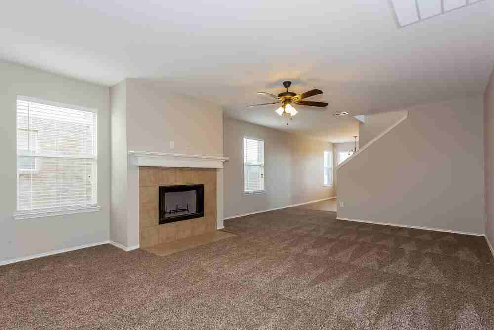 5828 Ridge Lake Dr - Photo 2 of 16