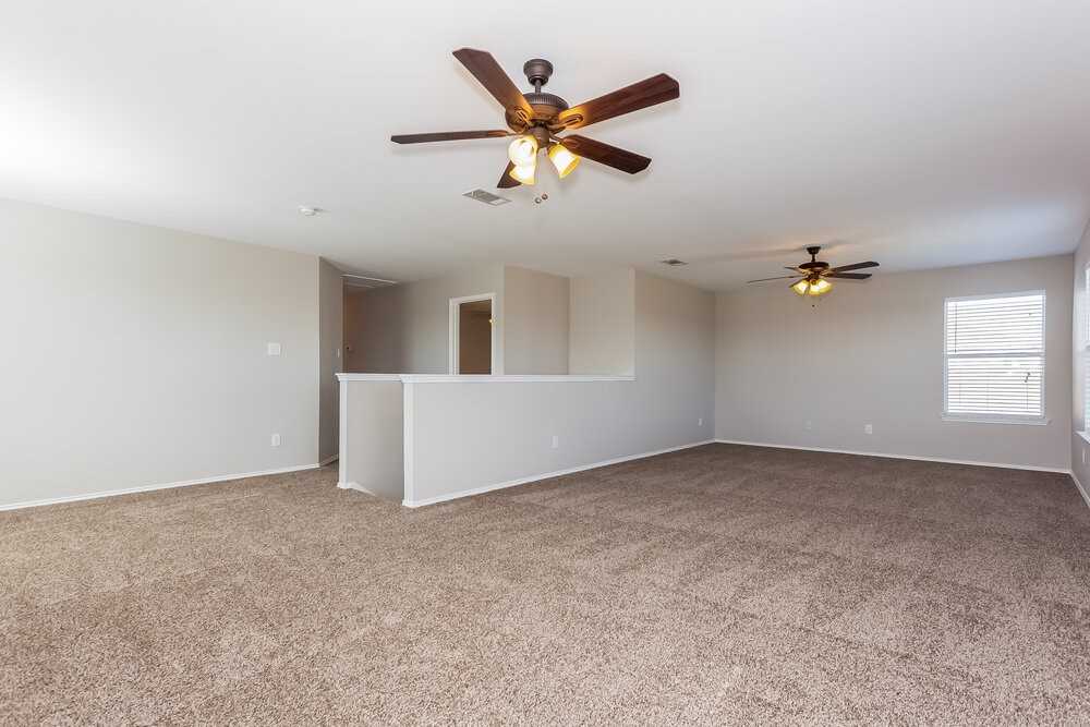 5828 Ridge Lake Dr - Photo 5 of 16