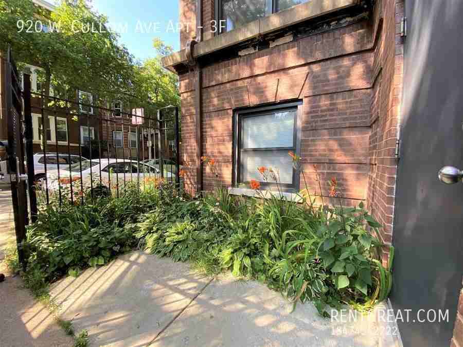 920 W Cullom Ave #3F - Photo 2 of 23