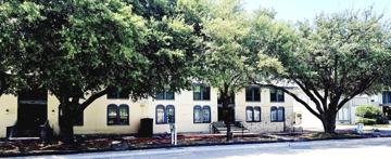 featured image of 4815 Gaston Ave