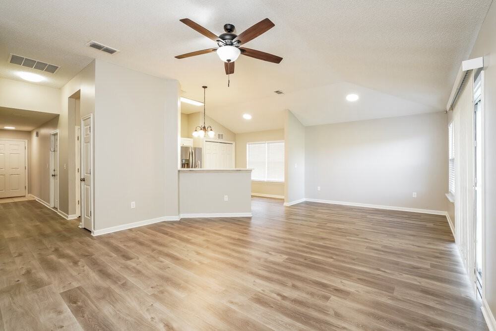 2638 Fernleaf Dr - Photo 5 of 16