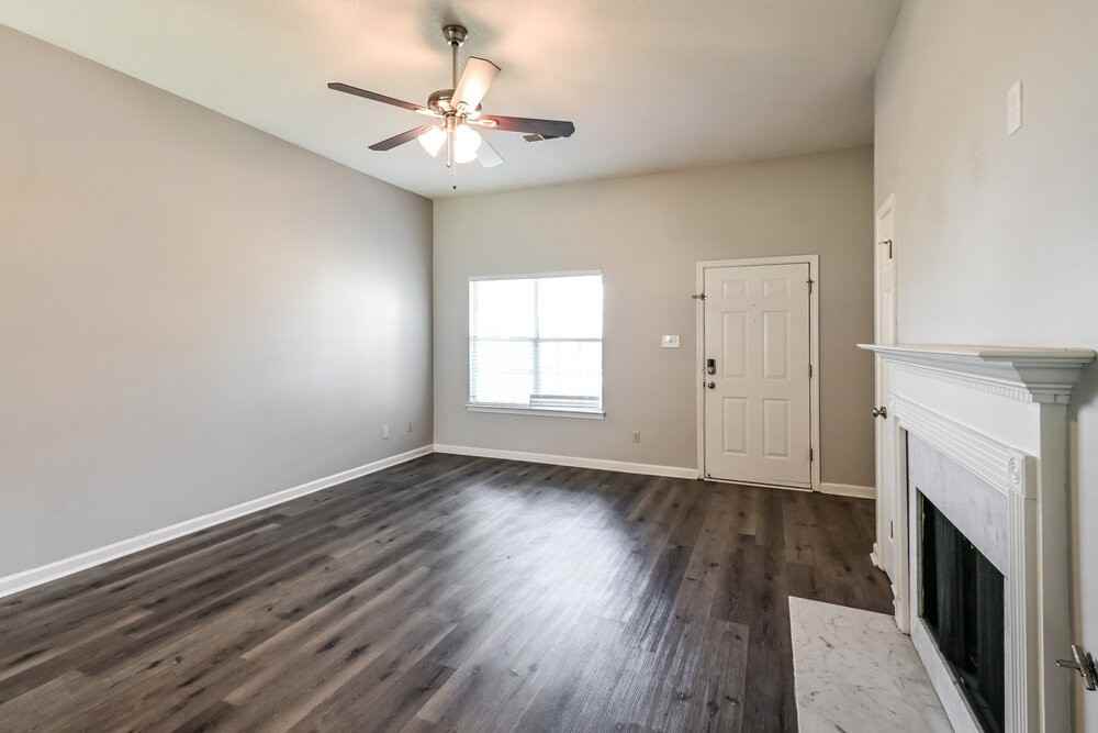 8389 Palm Springs Dr - Photo 6 of 19