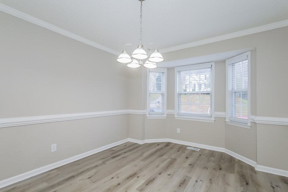 124 Hocutt Dr - Photo 6 of 17