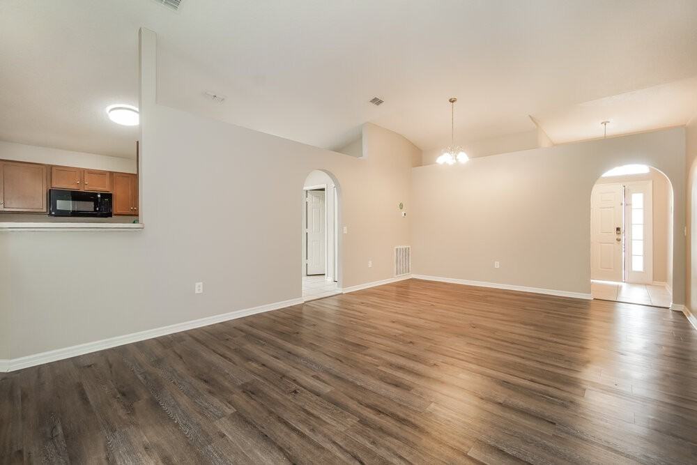 5051 Preserve Blvd - Photo 4 of 16