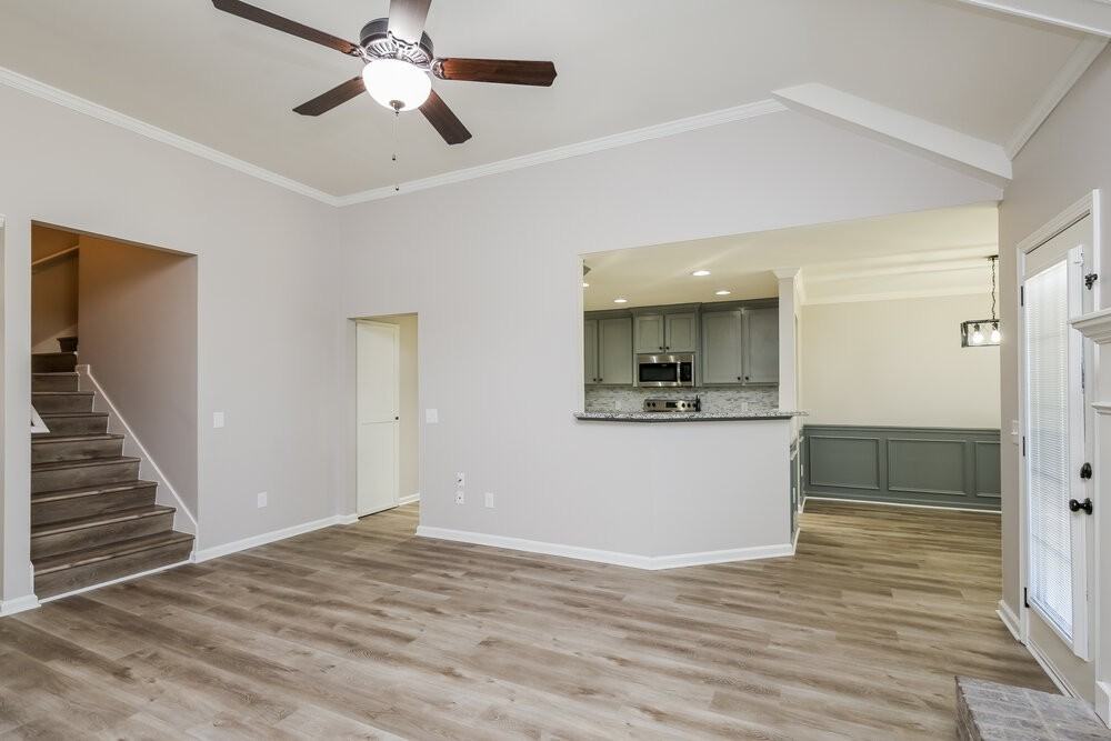 844 Pinnacle Dr - Photo 7 of 17