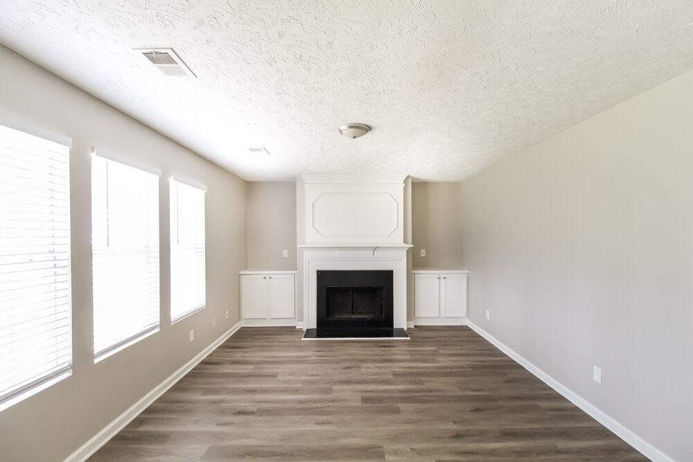 6583 Carriage Ln - Photo 5 of 20