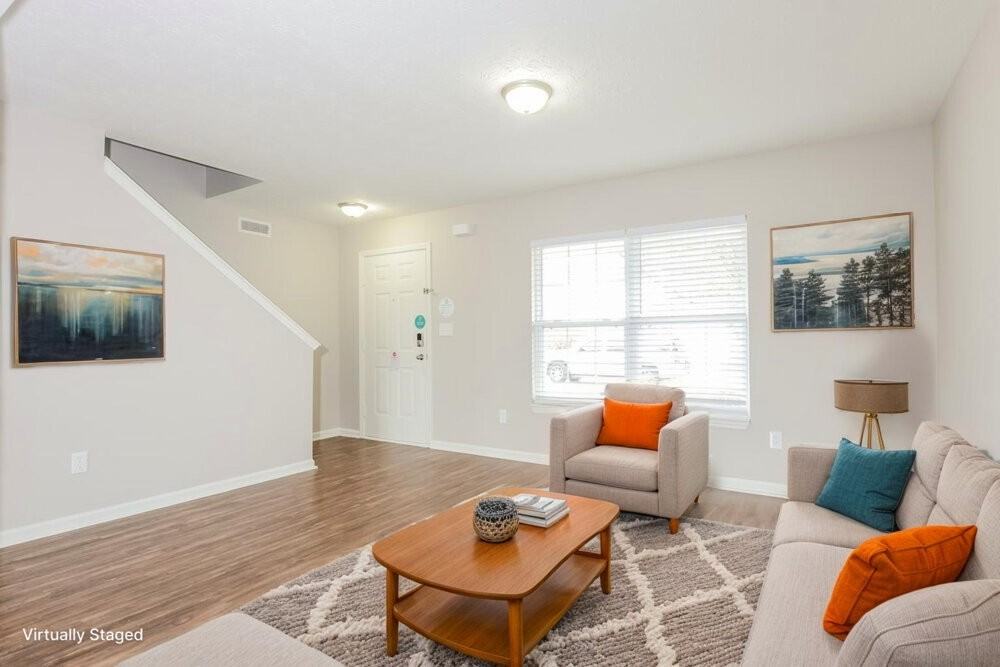 1267 Constitution Dr - Photo 5 of 20