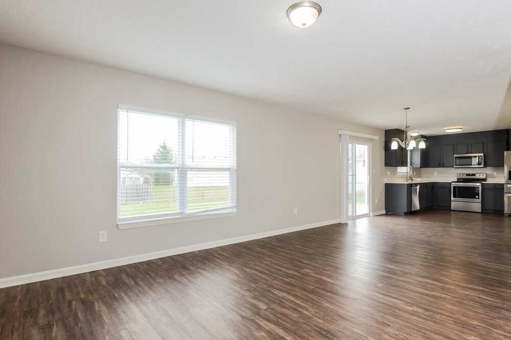 1267 Constitution Dr - Photo 7 of 20