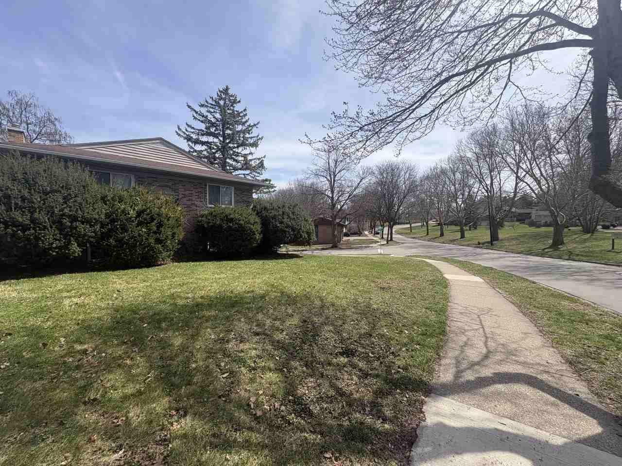 1490 Bemidji Dr #1490 - Photo 5 of 27