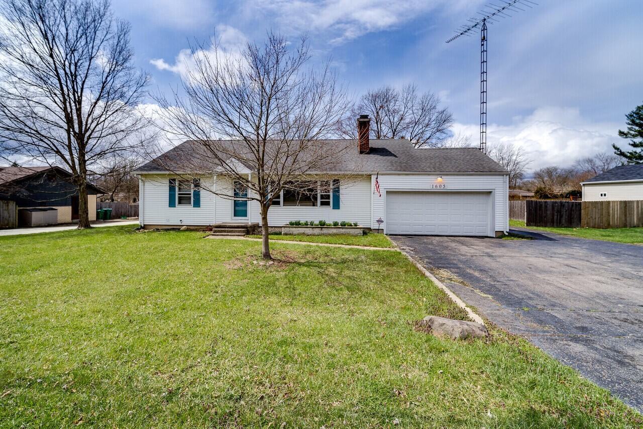 1605 N Fairfield Rd #NA - Photo 2 of 42