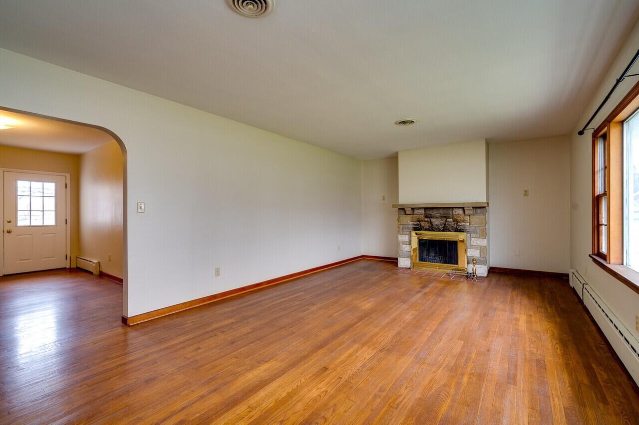 1605 N Fairfield Rd #NA - Photo 5 of 42