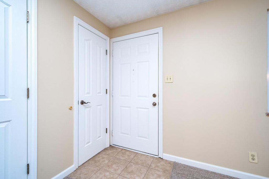 1121 Peidmont Dr #NA - Photo 4 of 33