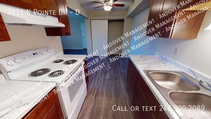 3011 N Pointe Dr #D - Photo 4 of 12